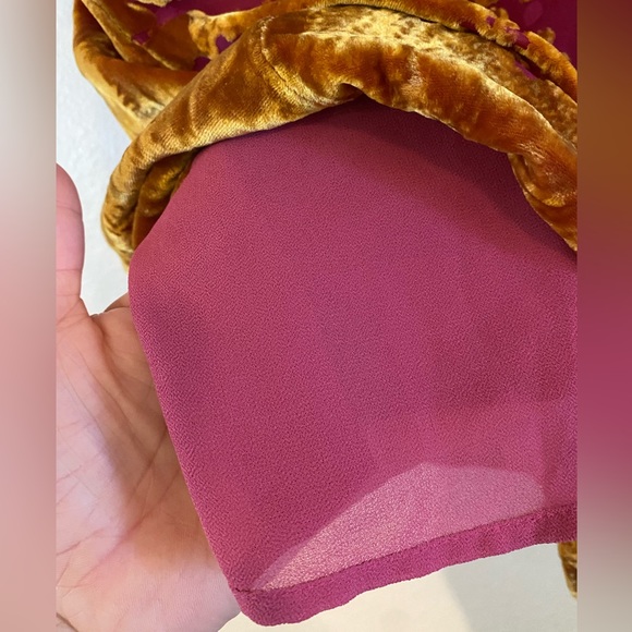 Anthropologie Maeve Pink & Gold Velvet Ombre Shimmer Short Sleeve Silk Top XS - Picture 5 of 8
